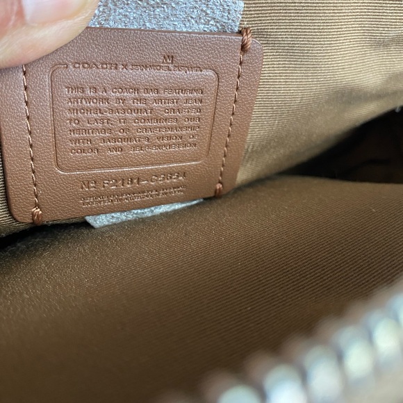 Coach X Jean Michel Basquiat Hexagonal Crossbody - Picture 9 of 10